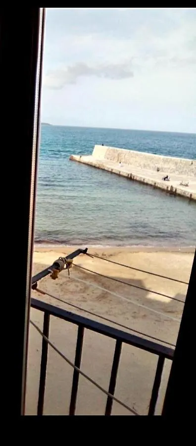 Incantevole Casa Sul Mare Cefalù Lejlighed