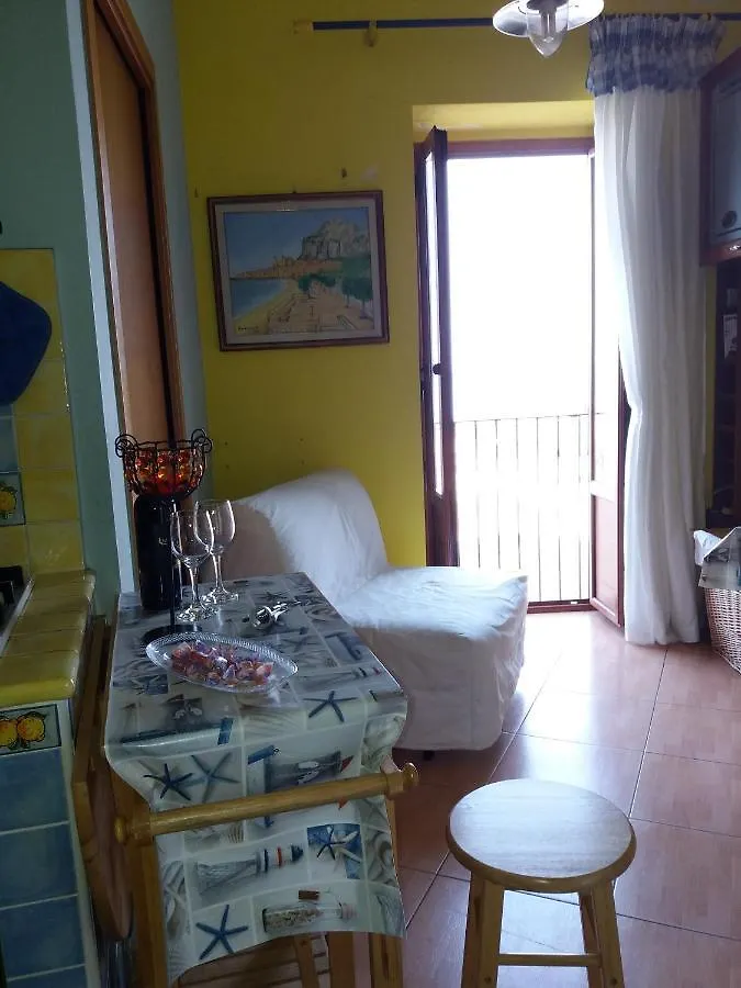 Incantevole Casa Sul Mare Cefalù Lejlighed